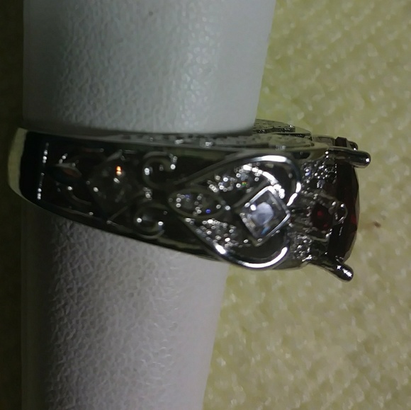 Angel Wing ring lab created Ruby new - Picture 2 of 6